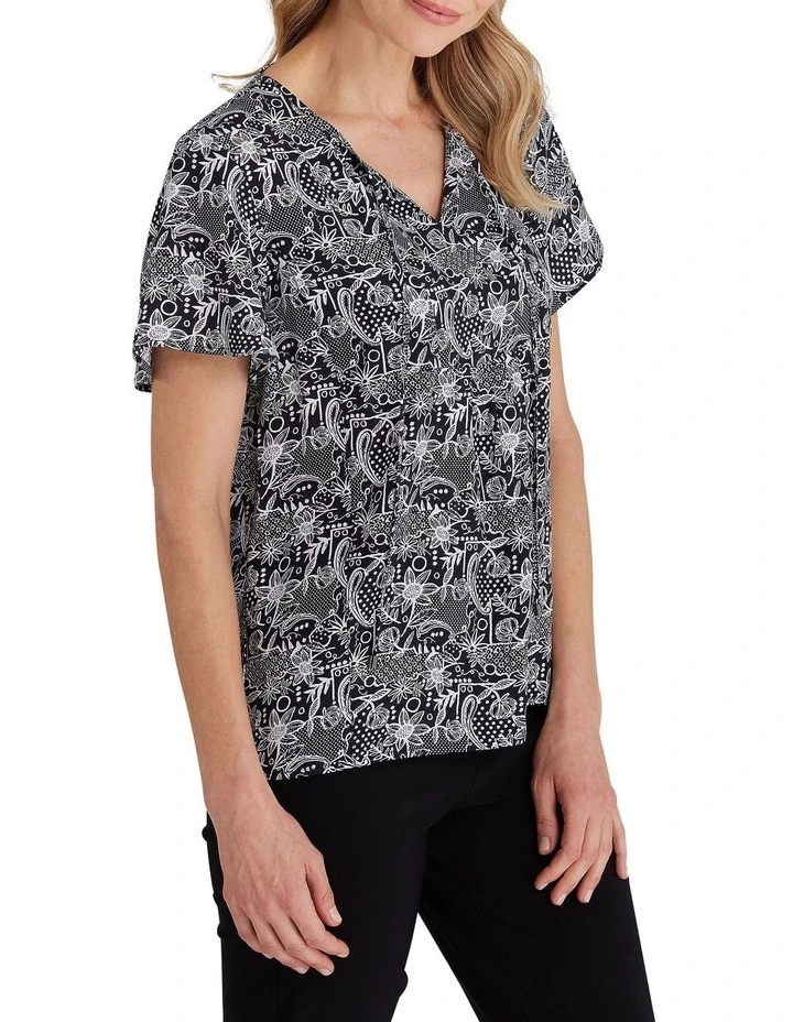 Promo π₯ Black Pepper Matia Blouse In Black 𧨠- Image 2