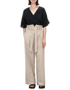 Brand new 👍 Veronika Maine Modal Yoryu V Neck Top In Carbon Black ✔️