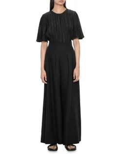 Flash Sale ⭐ Veronika Maine Plisse Short Sleeve Top In Black 😍